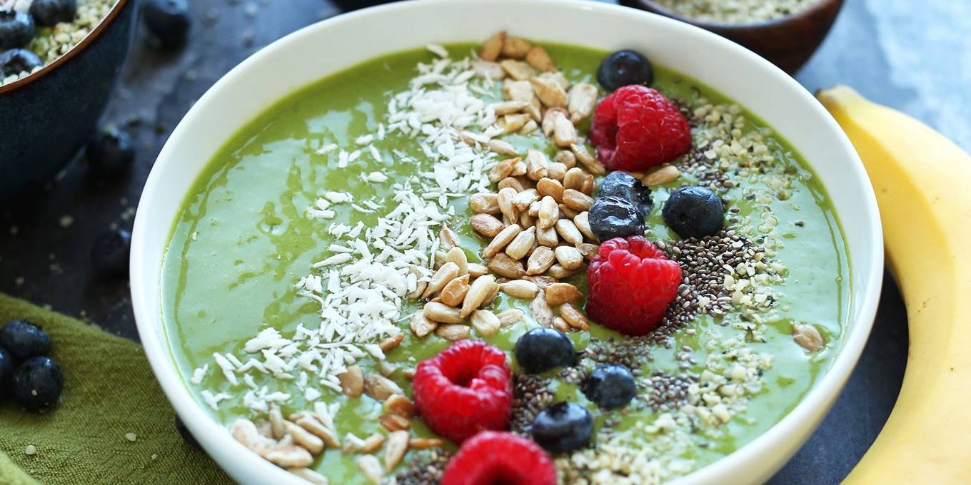 Super Green Smoothie Bowl