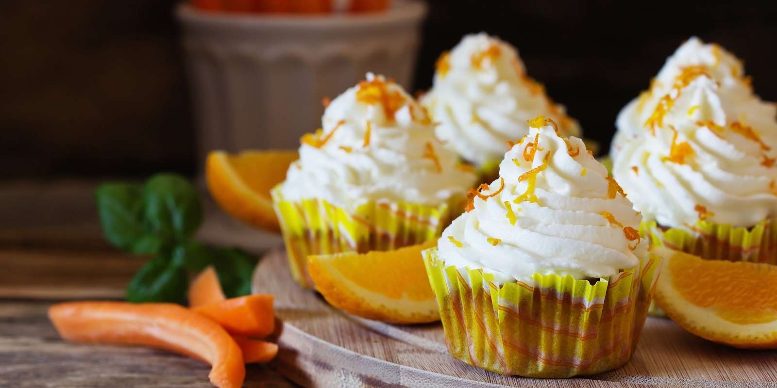 Carrot Cake Dog Cupcakes