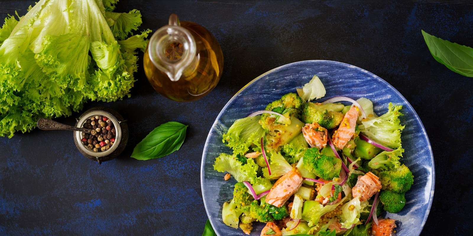 Salmon Salad with Tahini Dressing 