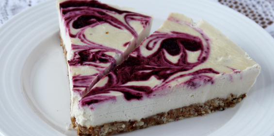 Raw, Vegan, Gluten-free Cheesecake