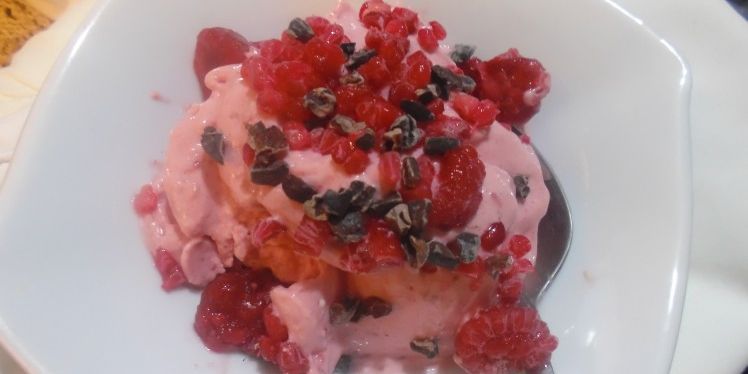 Berry Easy No-Churn Ice-Cream