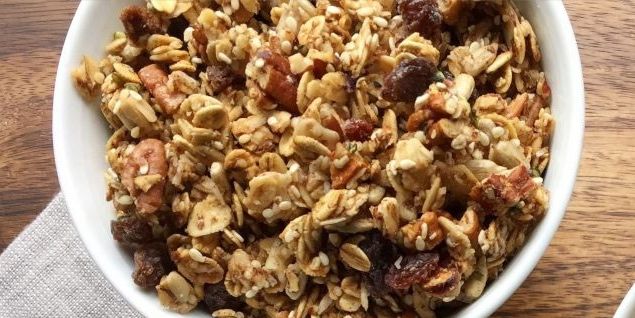 Cinnamon Raisin Granola