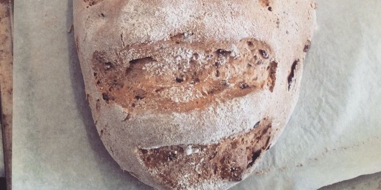 Wholemeal Spelt Loaf with Kalamata Olives and Herb