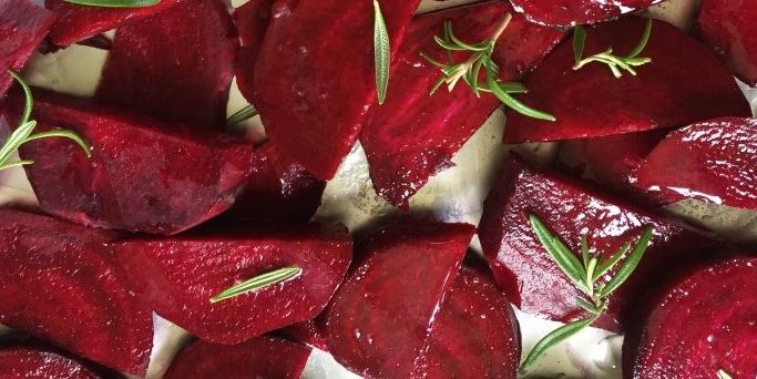 Rosemary Beet Chips