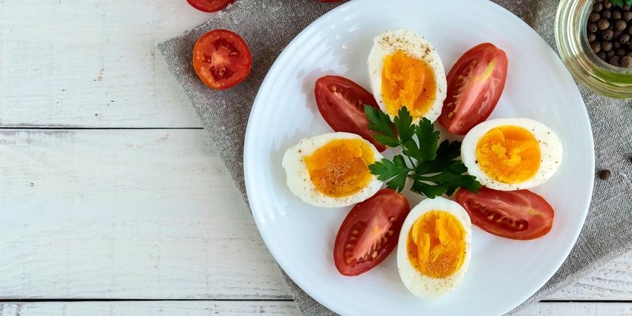 Hard Boiled Egg & Grape Tomatoes