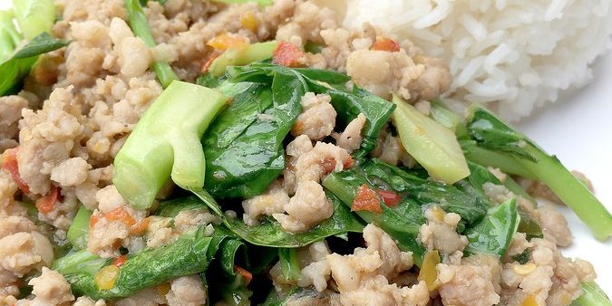 EASY chicken with Greens, Rice and Beans Stir Up