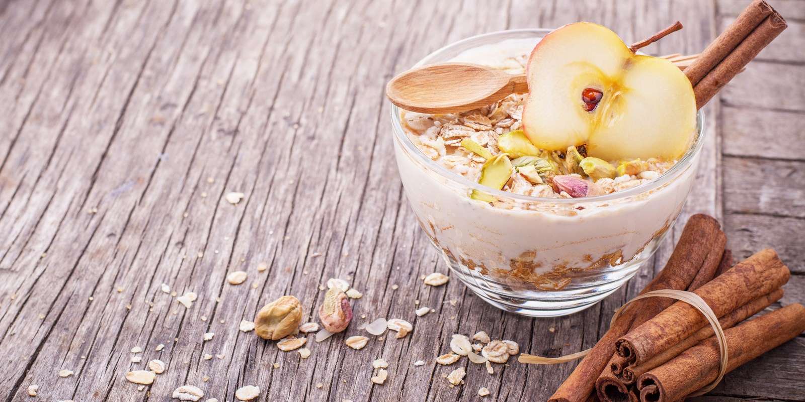 Apple Cinnamon Overnight Oats