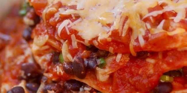 Easy Stacked Chicken Enchiladas 