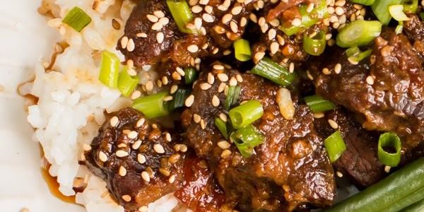 EASY SLOW COOKER TERIYAKI BEEF