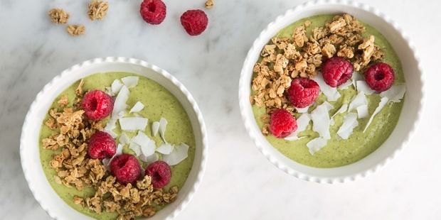 Super Green Smoothie Bowl with Matcha & Ginger