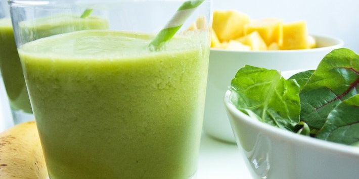 Tropical Green Power Smoothie