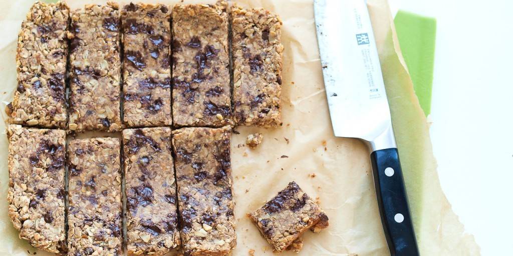 Chewy Almond Butter Granola Bars