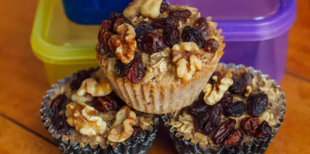 Baked Oatmeal Cups with Raisins and Walnuts