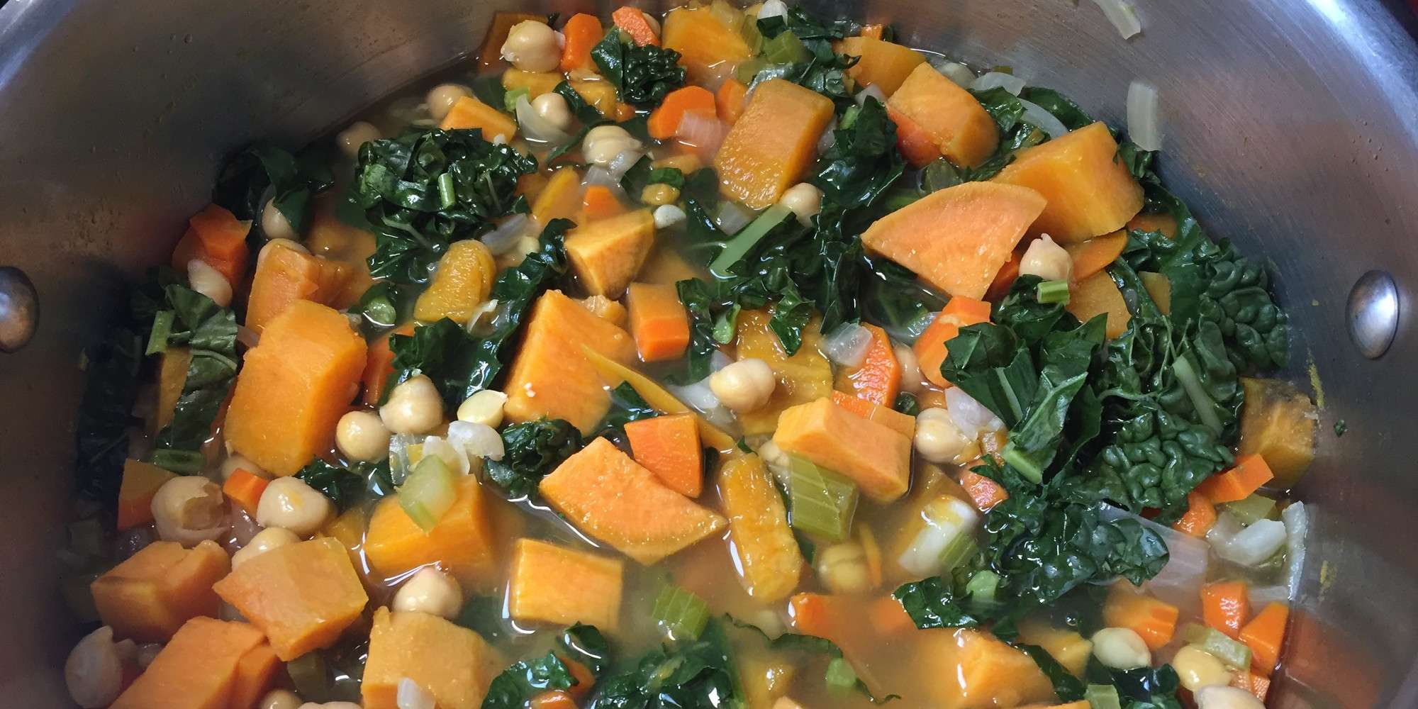 Kale Chickpea & Sweet Potato Soup