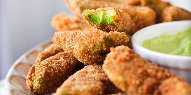 Avocado Fries with Cilantro Lemon Dipping Sauce