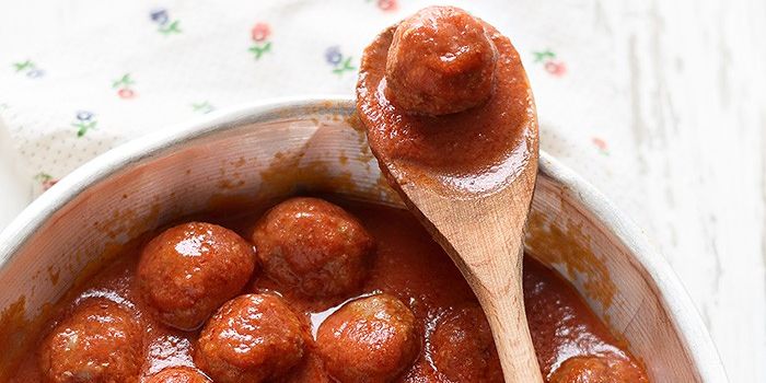 Nonna's Meatballs and Tomato Sauce