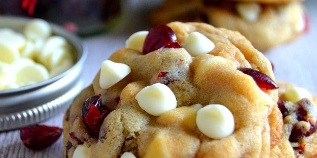 Cranberry White Chocolate Chip Cookies 