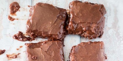 Fudgy Red Bean Brownies 