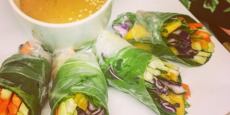 Fresh Veggie Salad Rolls with Peanut Dipping Sauce