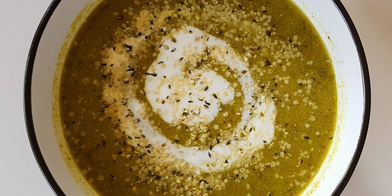 'Cream' of Broccoli & Kale Detox Soup - AIP