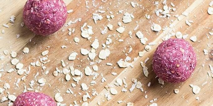 Raspberry Coconut Breakfast Balls 
