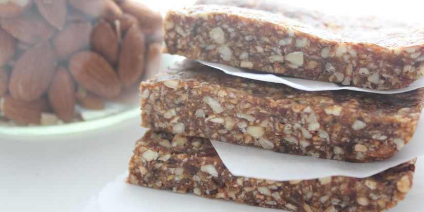 Seedy Pecan Lara Bar 