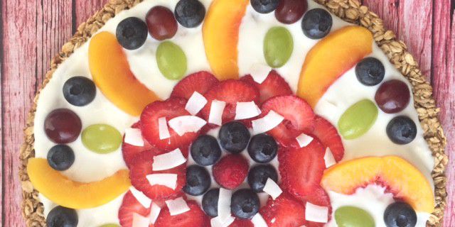 Granola Fruit Pizza