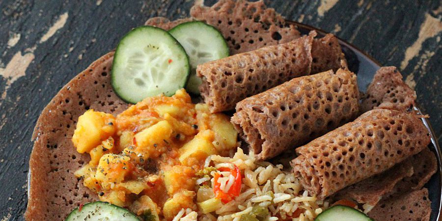 Injera (Ethopian flatbread - quick version)