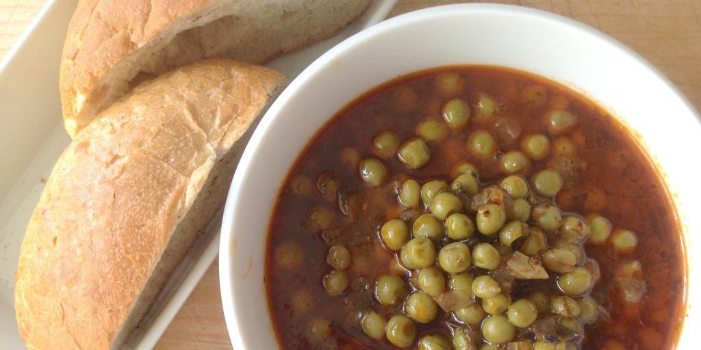 Arakas Kokinistos (Greek Peas)