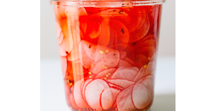 Spicy Quick Pickled Radishes