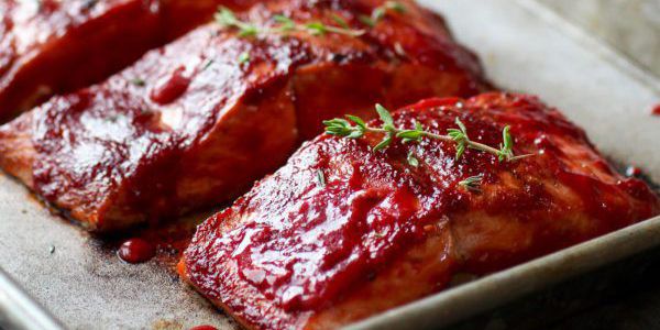 Paleo Raspberry Balsamic Glazed Salmon