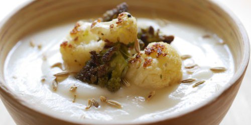 Creamy Cauliflower Puree with Toasted Fennel Seeds