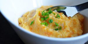 Roasted Garlic Autumn Root Vegetable Mash