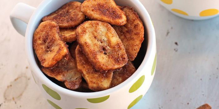 Crunchy Cinnamon Baked Banana Chips