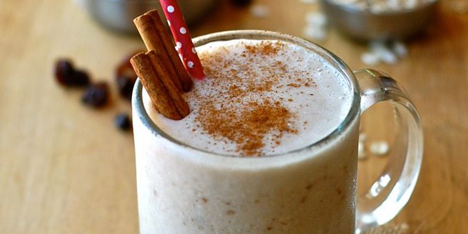 Vegan Gluten-Free Oatmeal Raisin Smoothie
