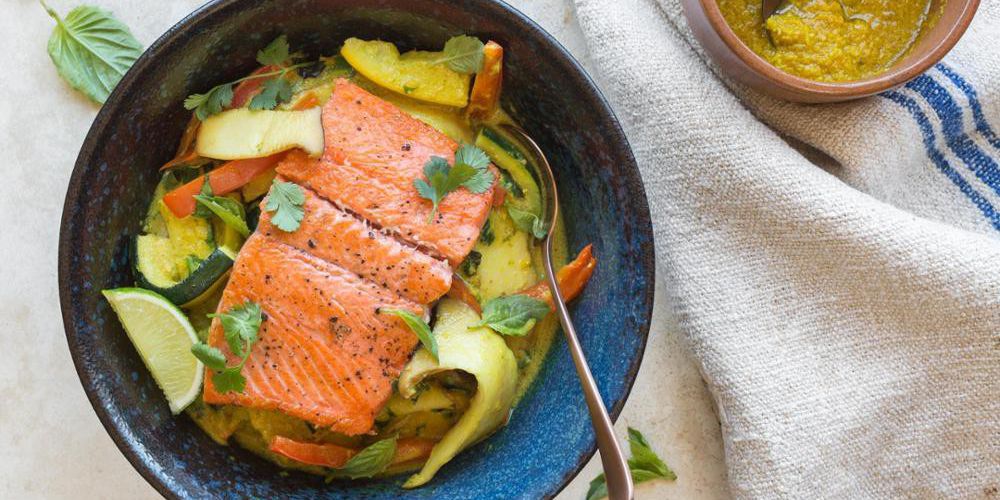 Seared salmon with lemongrass-coconut curry