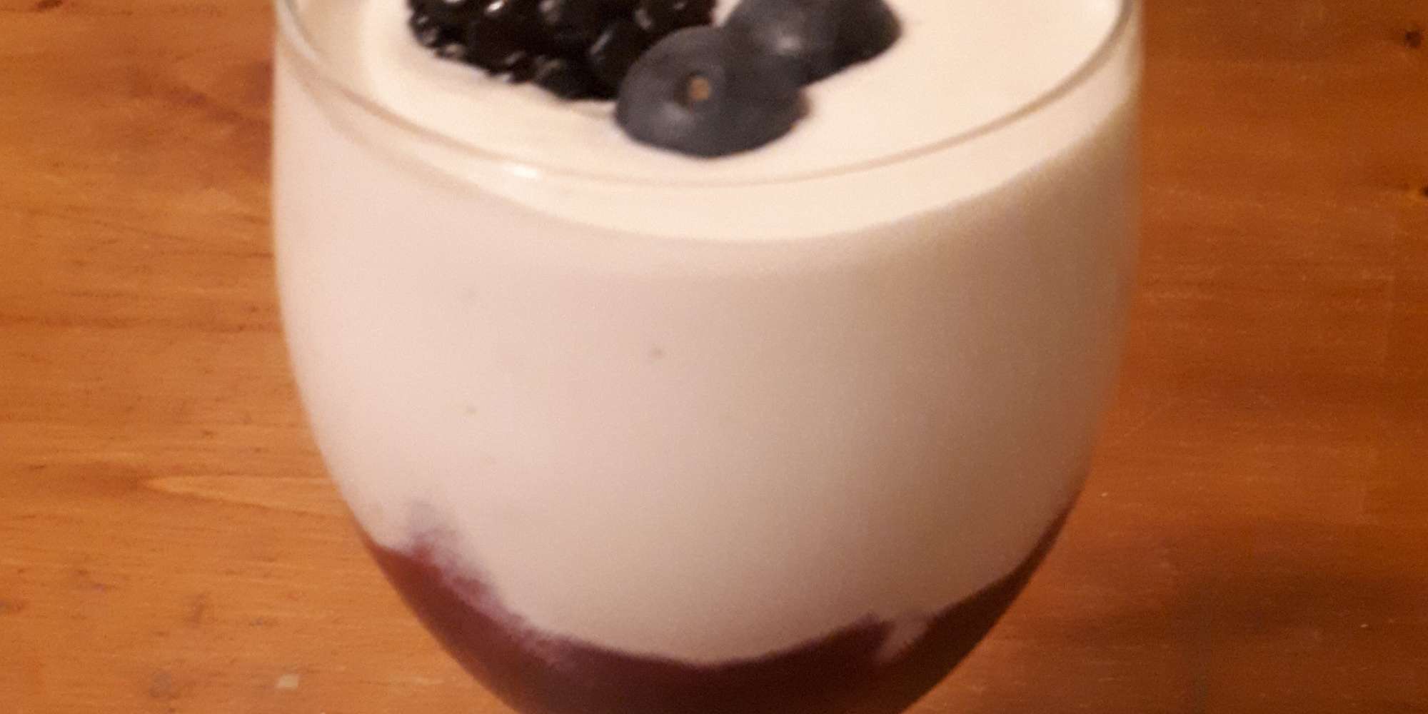 Vanilla Bean Cashew Cream Berry Parfait