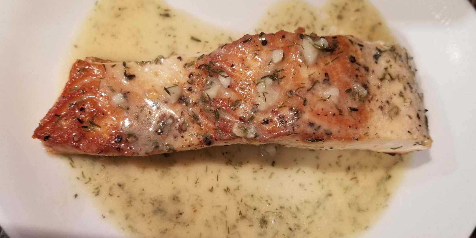 Pan Seared Salmon with Lemon Garlic Sauce