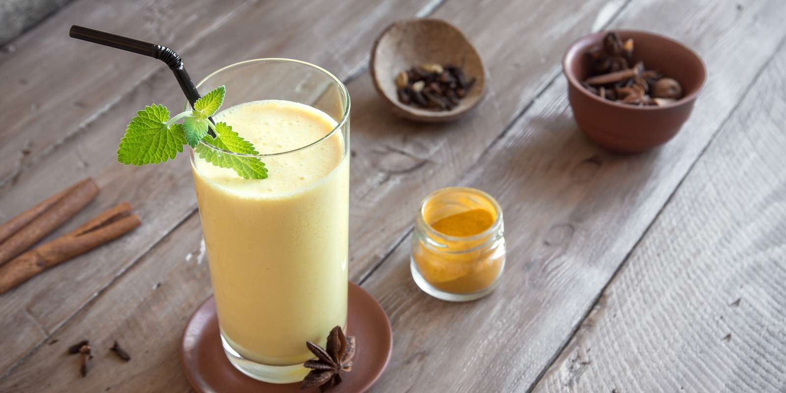 Creamy Golden Milk Smoothie