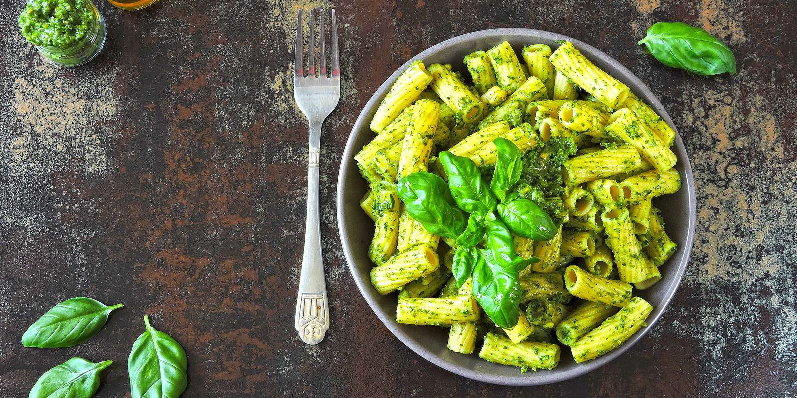 Avocado & Sweet Pea Pasta