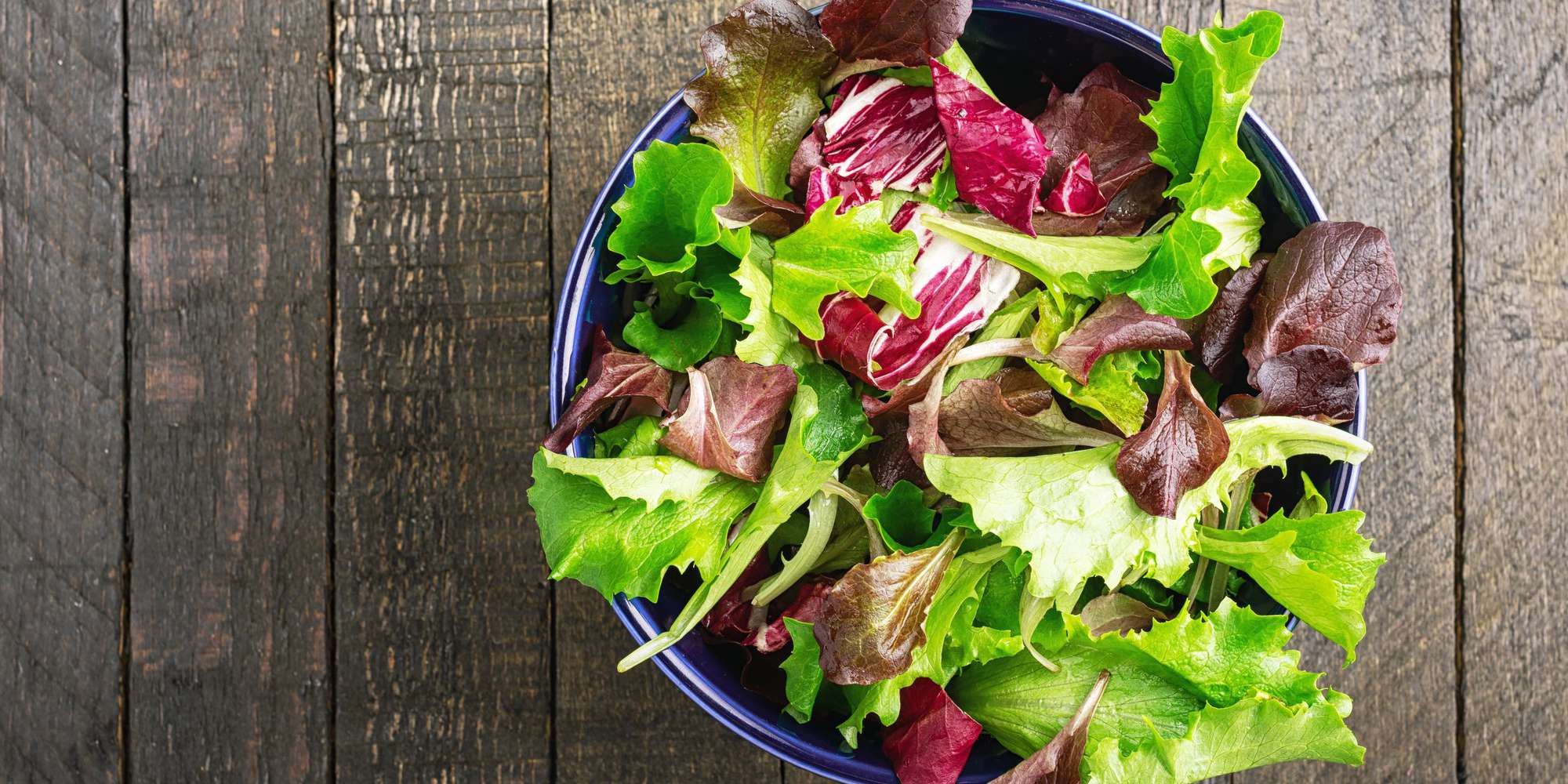 Mixed Green Salad with Walnuts