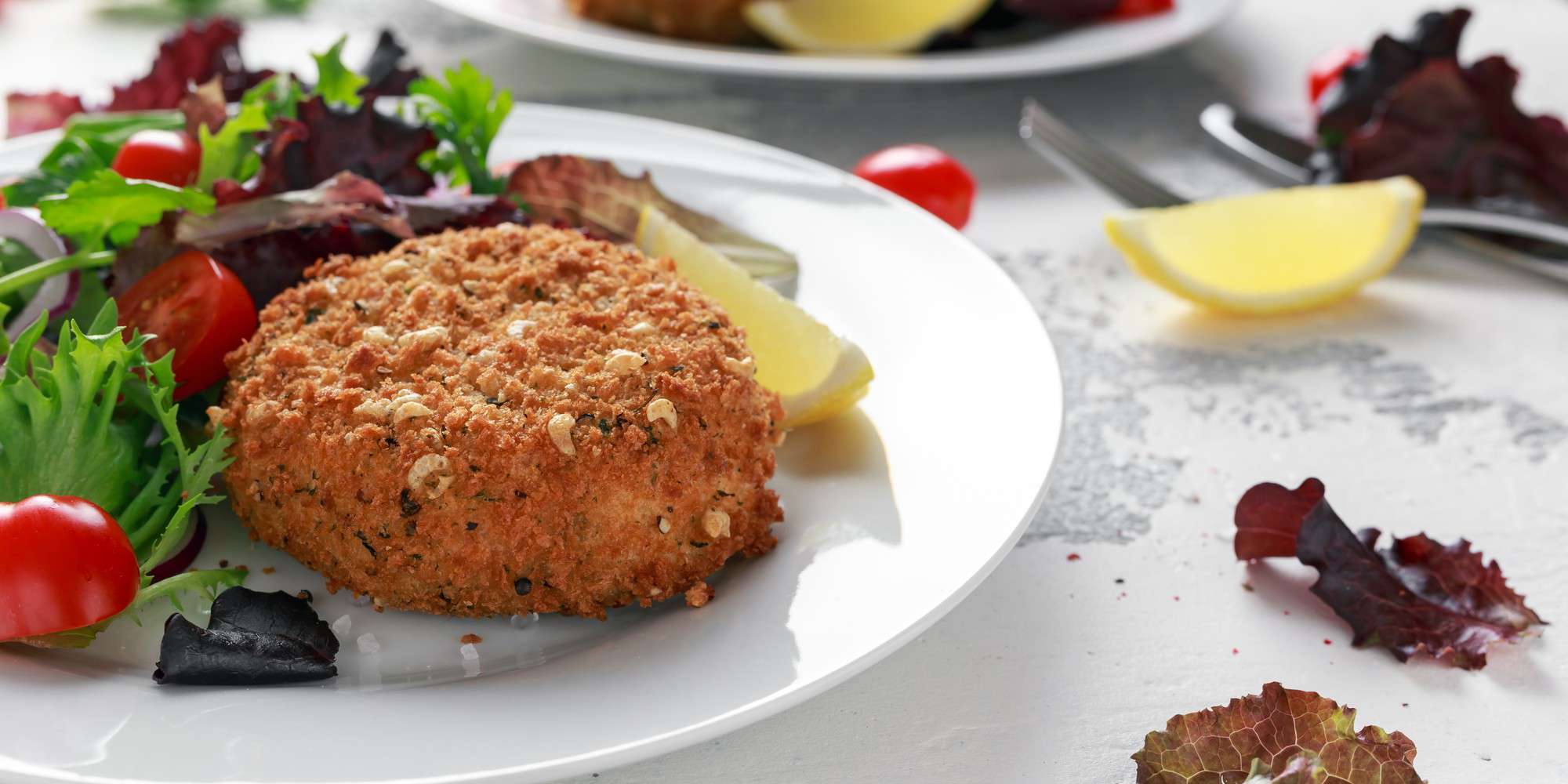 Easy Paleo Salmon Cakes