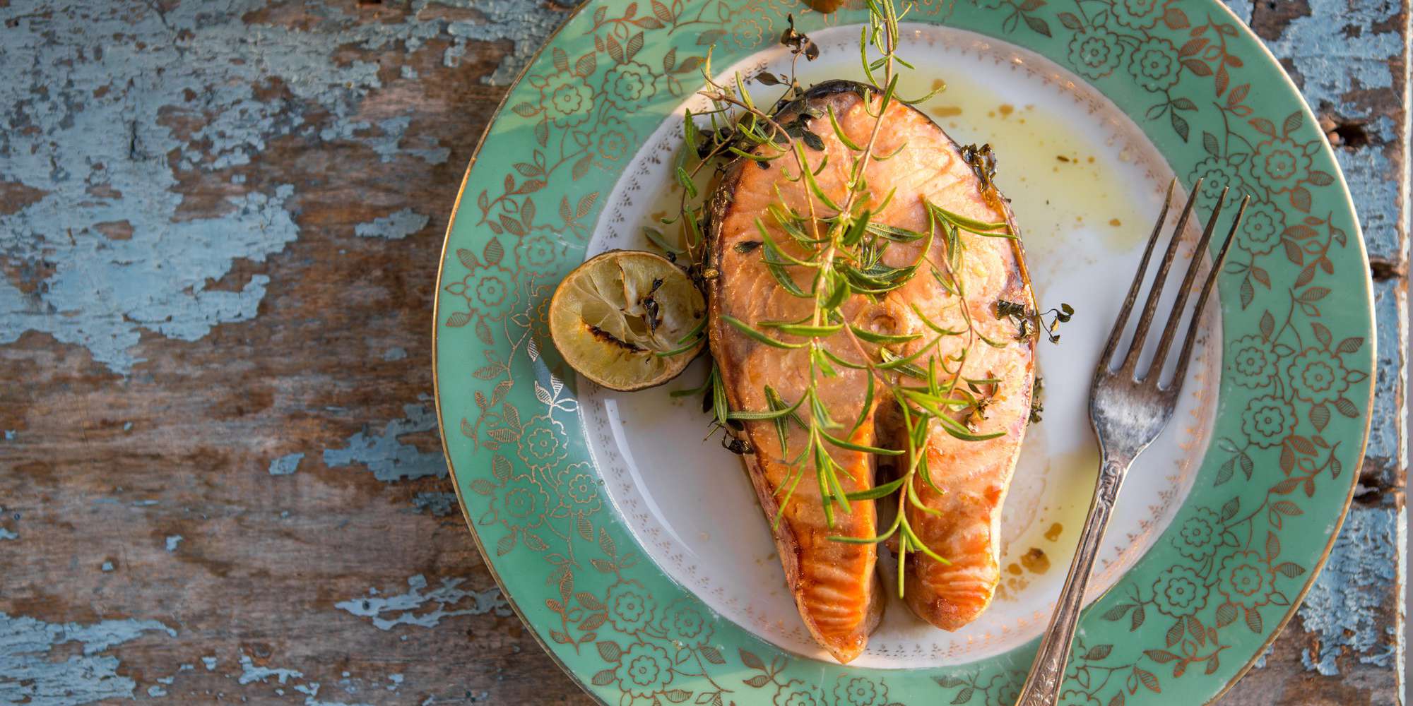 Baked Salmon Fillets with Herbs