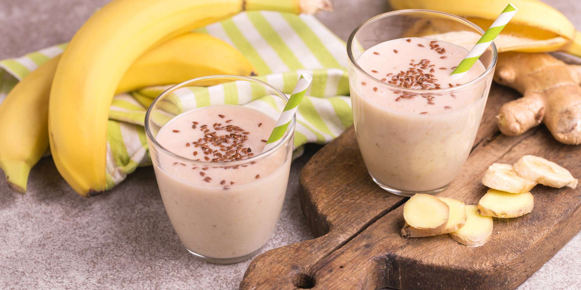 Ginger Molasses Cookie Smoothie