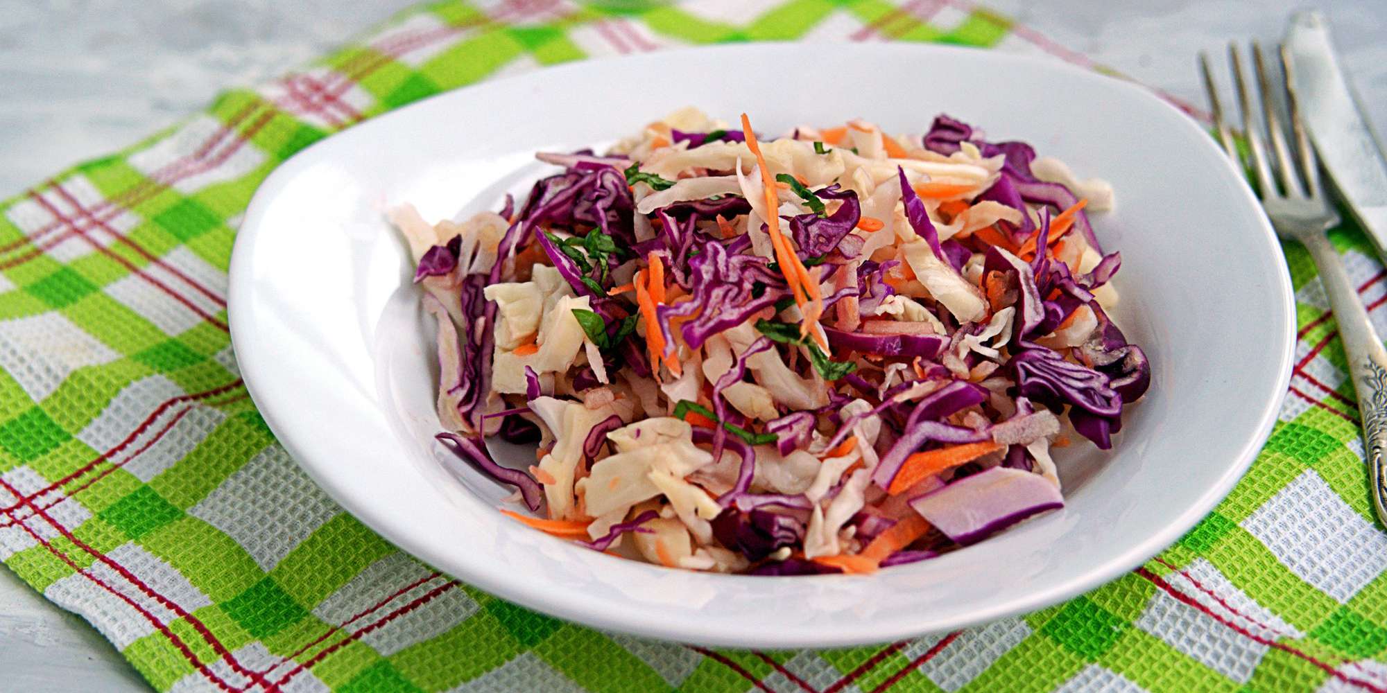 Green Apple and Cabbage Slaw