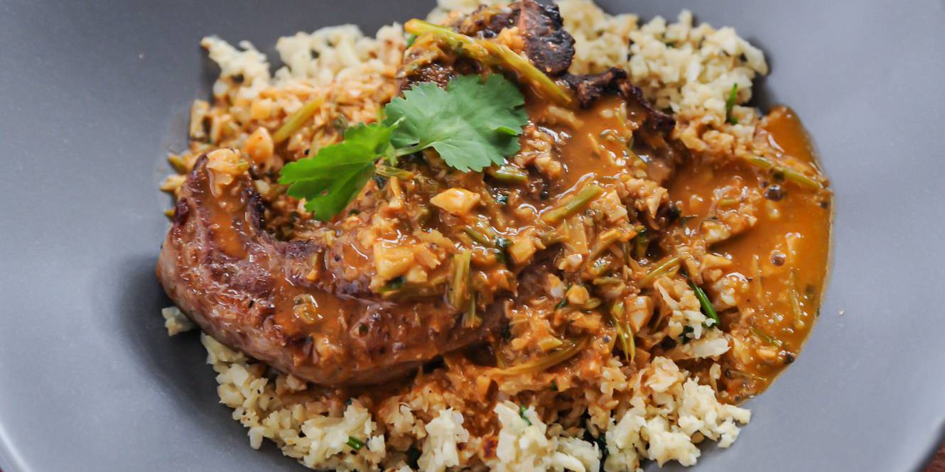 Lamb Chops & Curry Sauce With Cauli Rice
