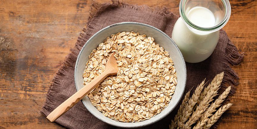 Matcha-Flavored Protein Oatmeal