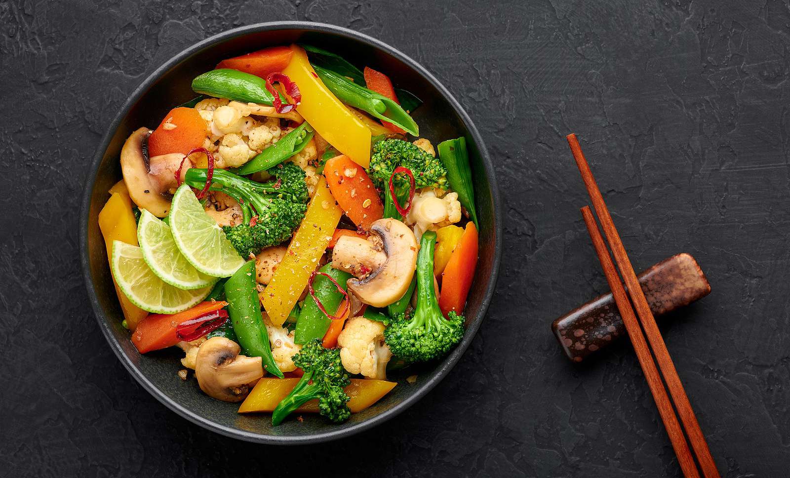 Easy Chicken and Vegetable Stir-Fry With Noodles