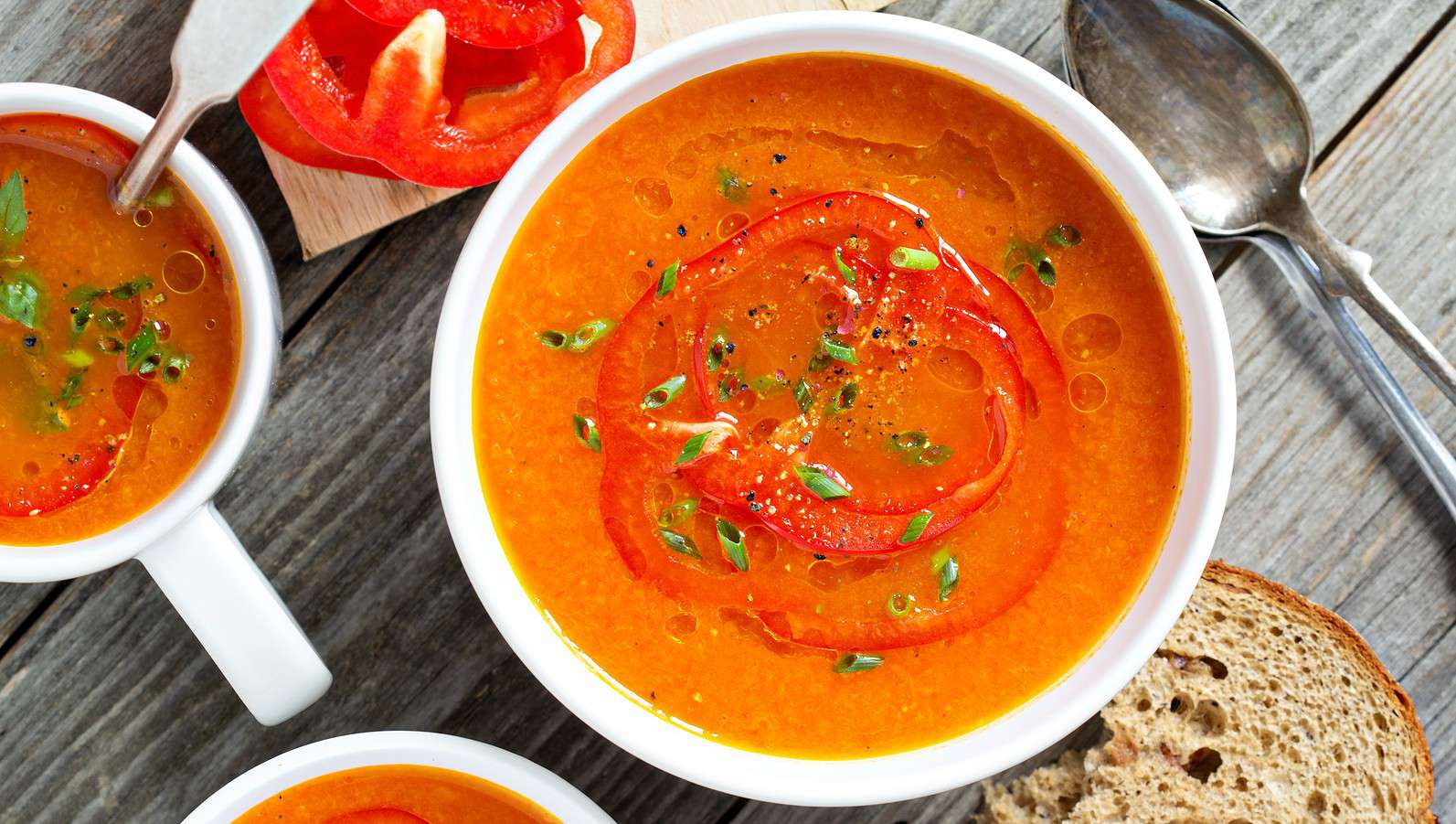 Creamy Roasted Pepper and Carrot Soup