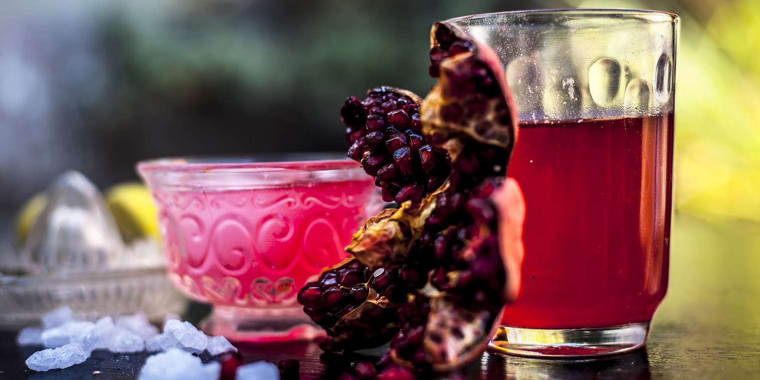 Sparkling Pomegranate-Chai Mocktail